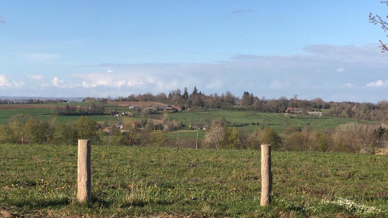 Le Jardin Des Fees Bed & Breakfast Savigny-le-Vieux Екстериор снимка